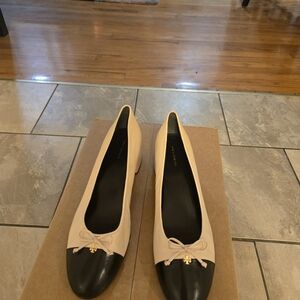 Tory Burch Black and Cream Women's Shoes